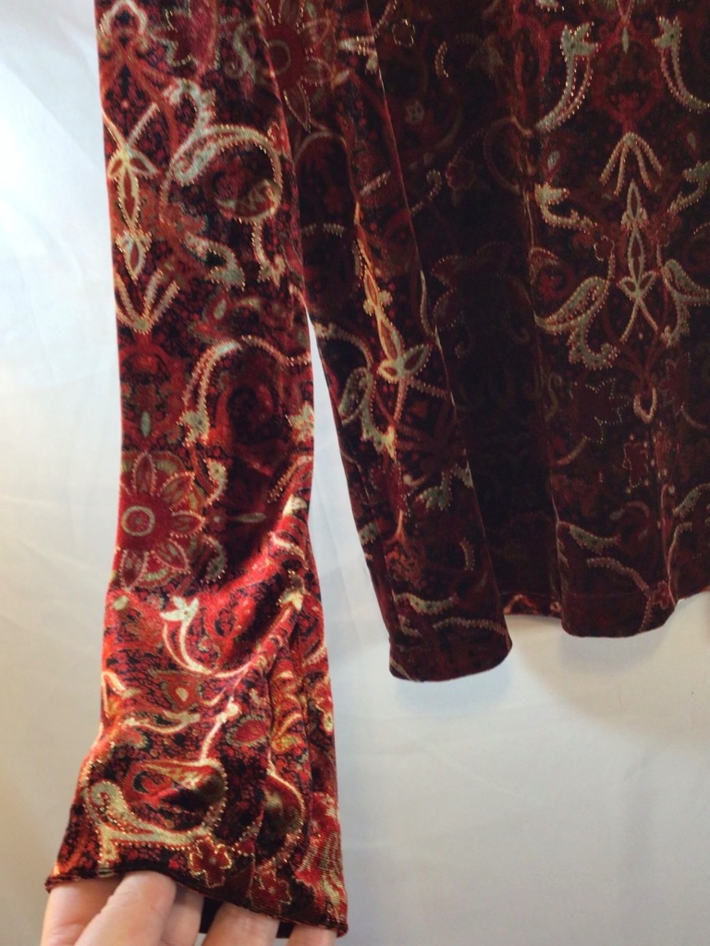 White Stage Top Large Burgundy Velvet Burnout Floral Scroll Boho Artsy Romantic - Picture 6 of 11
